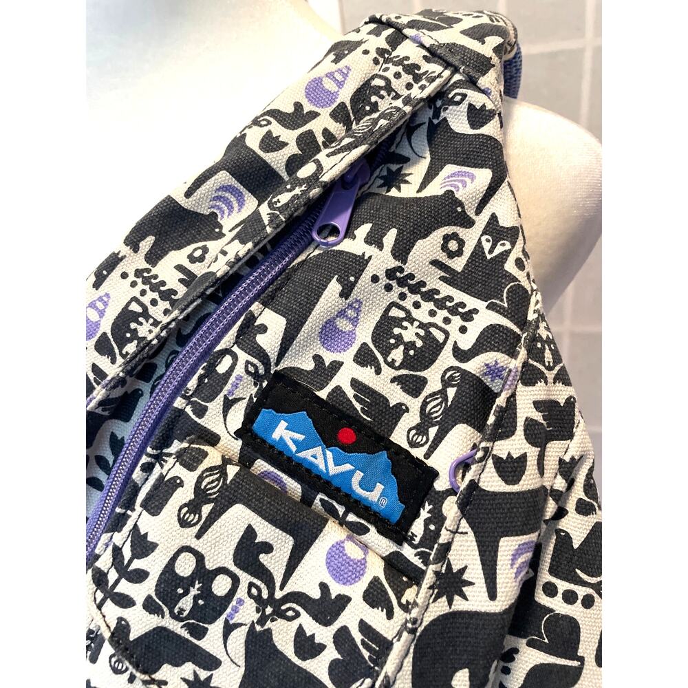 Kavu purple and White Animal Print Rope Sling Bag - Picture 3 of 9